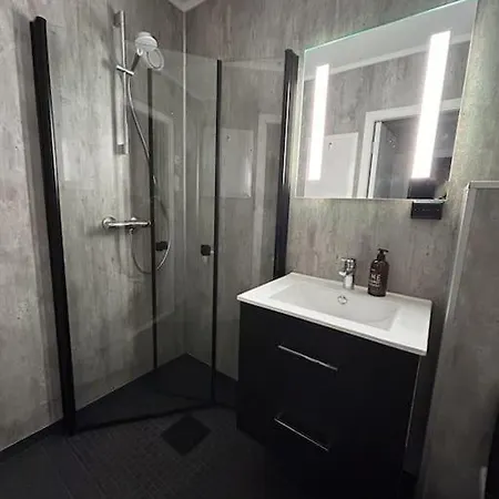 Med Strandbeliggenhet * Ramberg